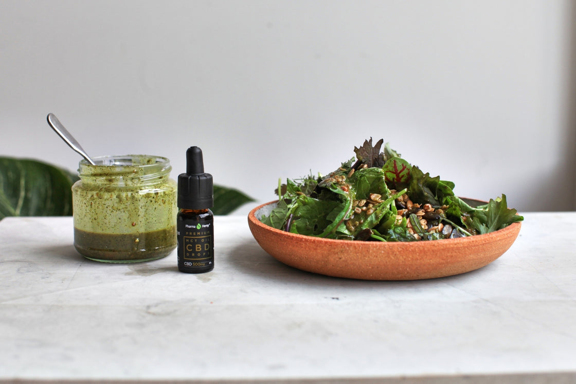 Follicular Phase Pumpkin & Flax Seed Salad & Dressing